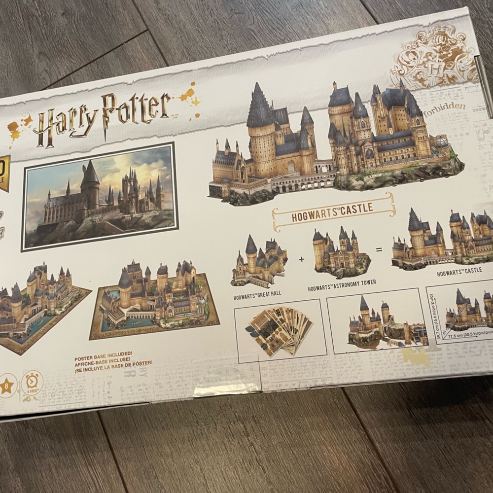 *NEW* Harry Potter Hogwarts Castle 3D Puzzle - Picture 4 of 6